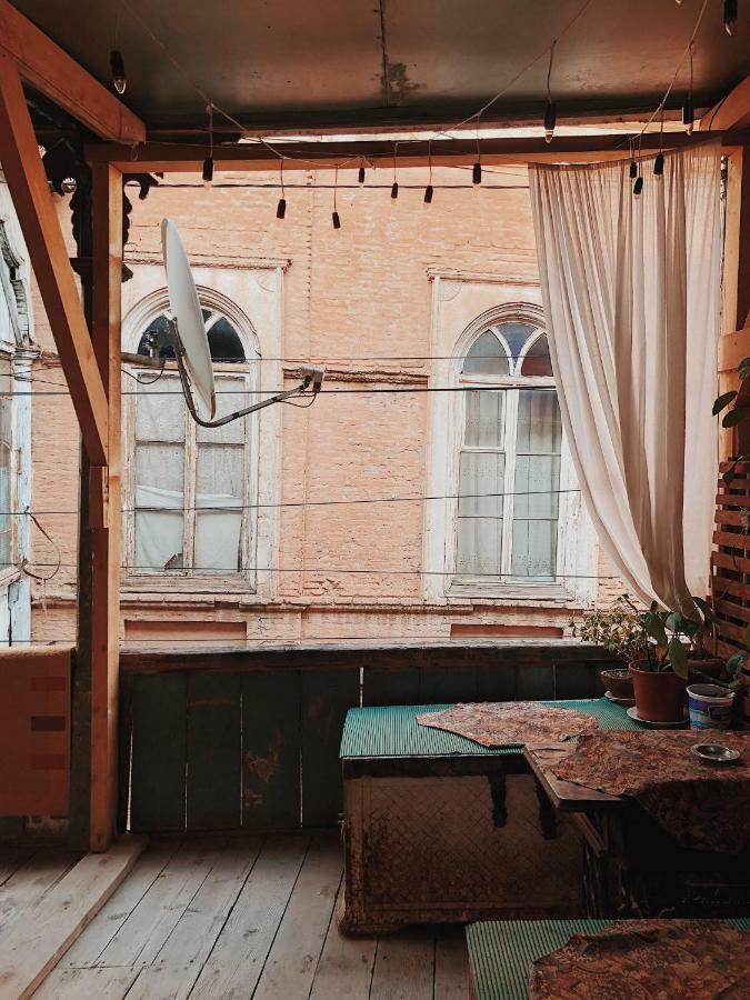 Tamaras Apartment Tbilisi Buitenkant foto